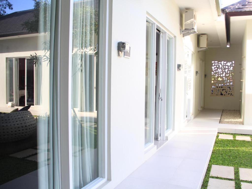 The Vinhill Studio Bali Apartment Екстер'єр фото
