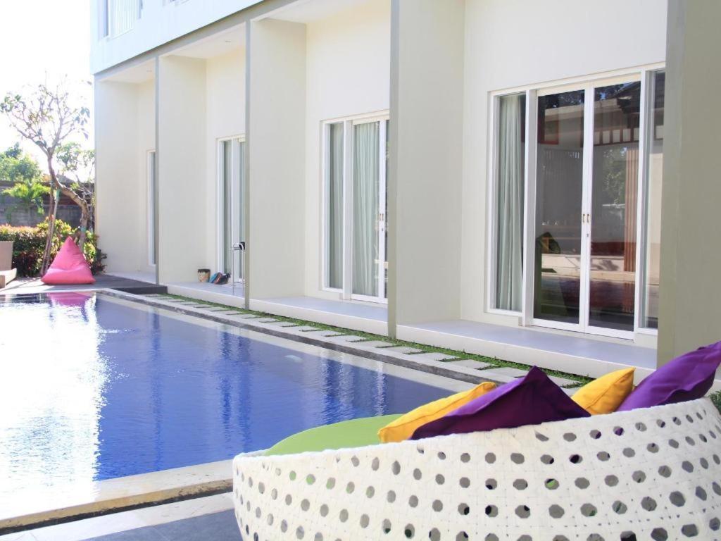 The Vinhill Studio Bali Apartment Екстер'єр фото