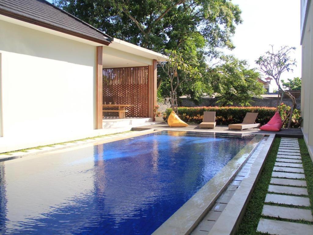 The Vinhill Studio Bali Apartment Екстер'єр фото